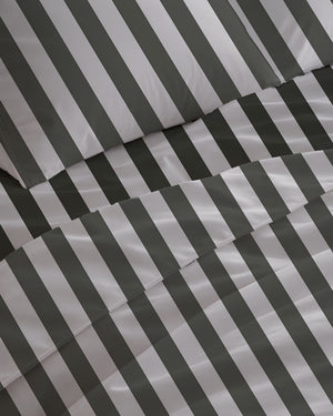 300 TC PRINTED BLACK STRIPES FLAT SET